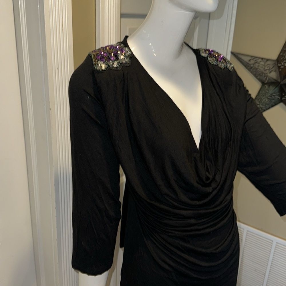 WD.NY 3/4 sleeve tunic with sequin embellished shoulders